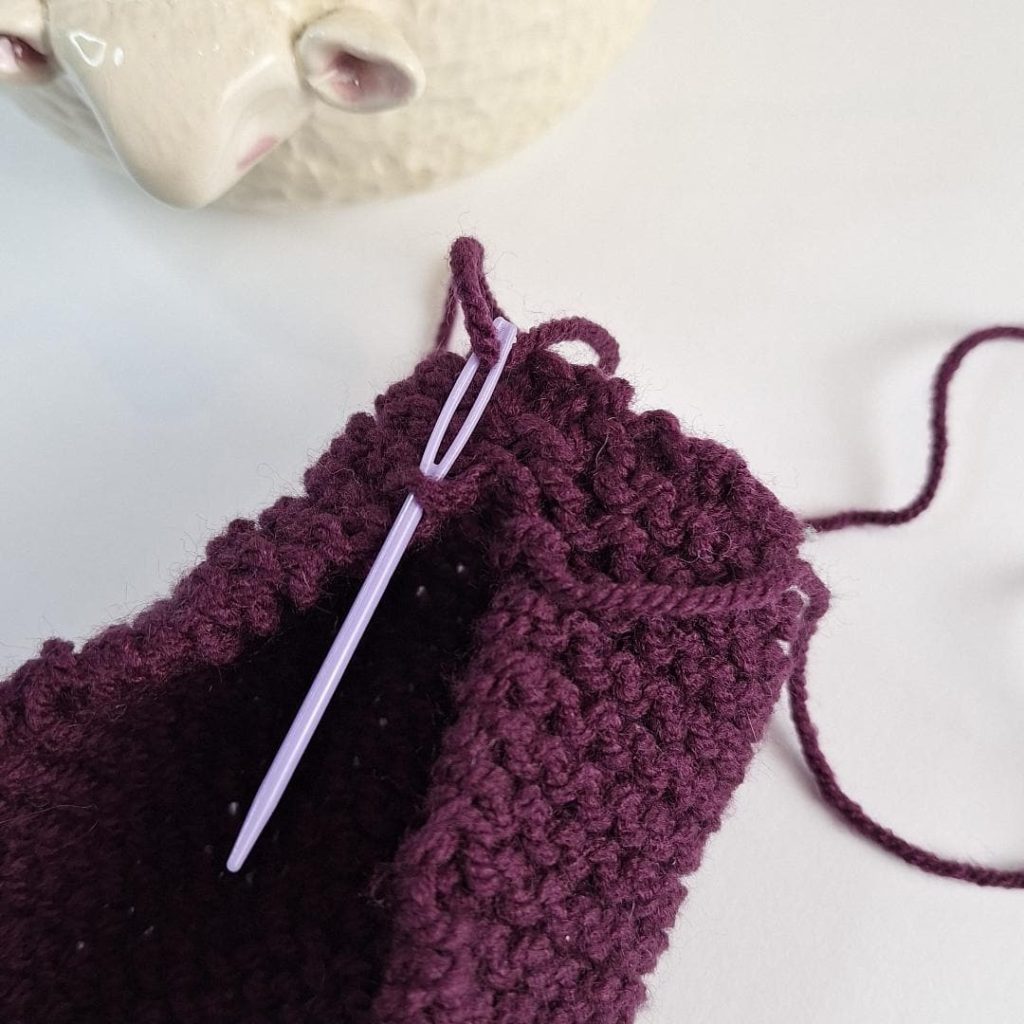 Foto_Primeras_puntadas_de_cierre-Adriana_Balado